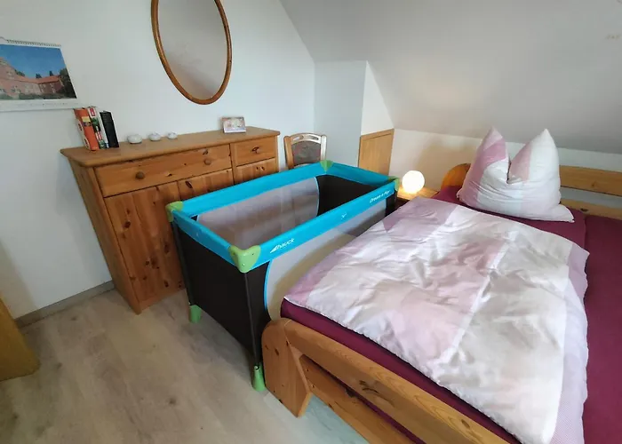 Mona, 65314 Moormerland